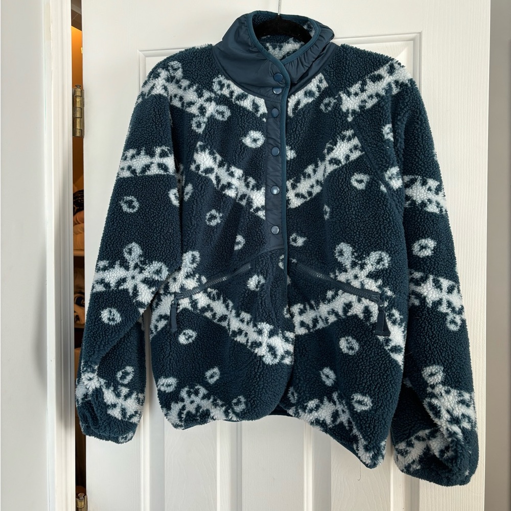 FREE PEOPLE HIT THE SLOPES PRINTED FLEECE